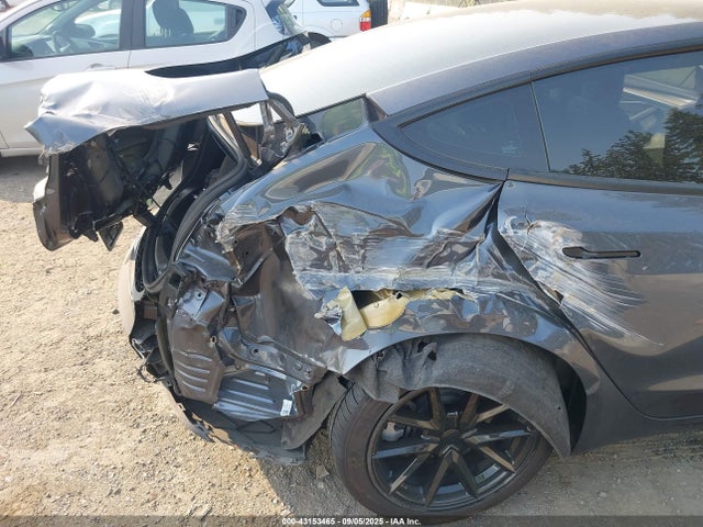 2023 TESLA MODEL 3 5YJ3E1EBXPF603404 Photo 5