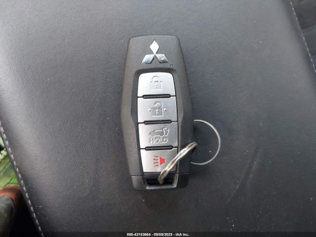 2023 MITSUBISHI OUTLANDER JA4J4UA84PZ046760 Photo 10
