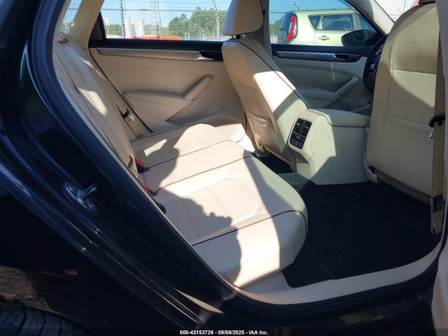 1VWBS7A3XGC033730 Volkswagen 2016