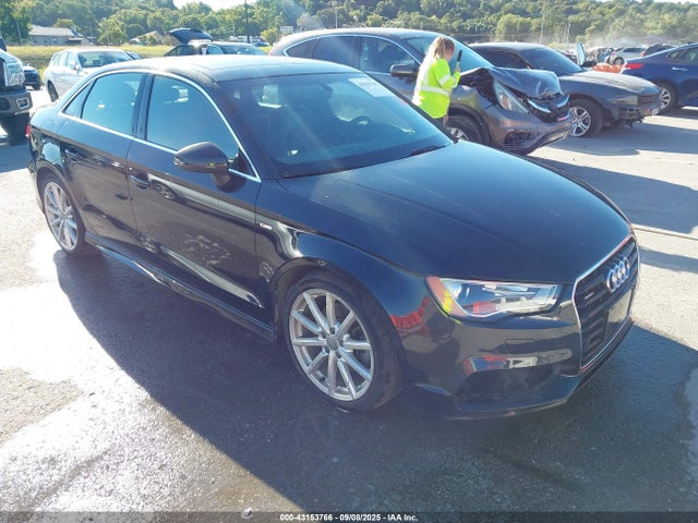 2016 AUDI A3 WAUJ8GFF8G1067268 Photo 0