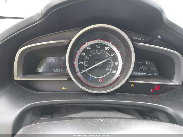 3MZBM1U77FM151589 Mazda pe