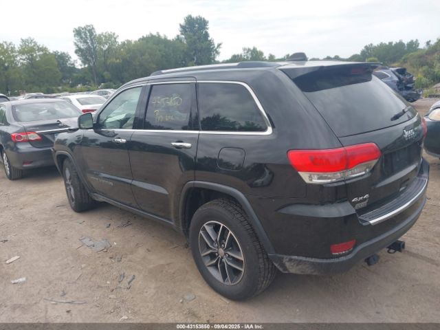 2017 JEEP GRAND CHEROKEE 1C4RJFBG6HC931811 Photo 2