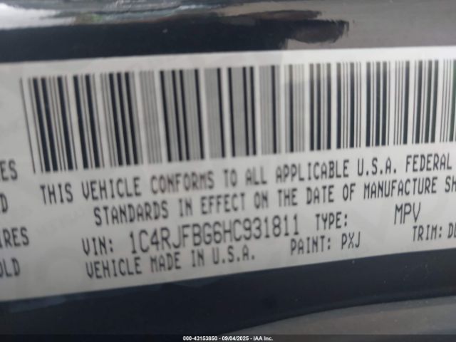 2017 JEEP GRAND CHEROKEE 1C4RJFBG6HC931811 Photo 8