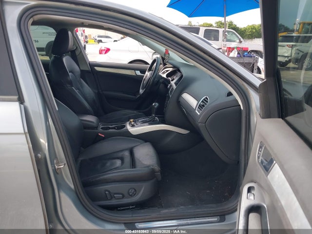 2010 AUDI A4 WAUAFAFL3AN058955 Photo 4