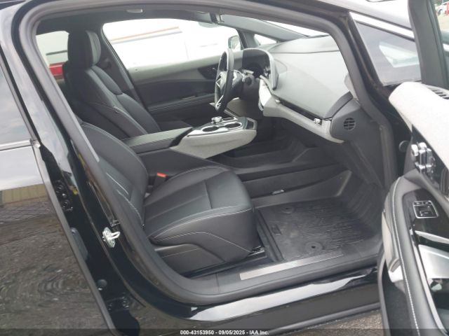 2025 CADILLAC OPTIQ 3GYK3DMR3SS223557 Photo 4