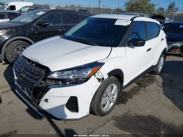 Nissan 2023 2023 3N1CP5BV4PL565141 Image 2