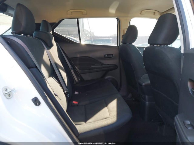 Nissan 2023 2023 3N1CP5BV4PL565141 Image 8