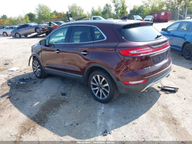 2019 LINCOLN MKC 5LMCJ3D97KUL01499 Photo 2