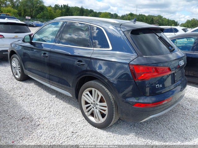 2018 AUDI Q5 WA1BNAFY7J2089224 Photo 2