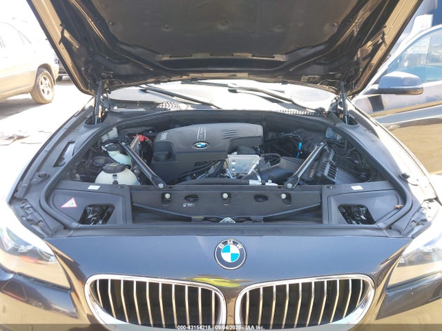 WBA5A5C57GG351431 BMW 528I