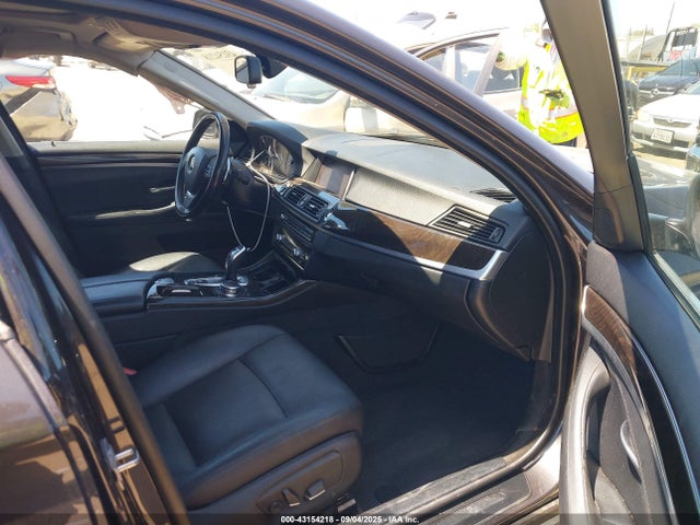 WBA5A5C57GG351431 BMW 528I