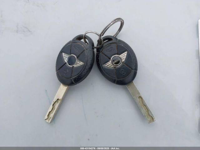 2007 MINI COOPER S WMWRH33527TJ44941 Photo 10