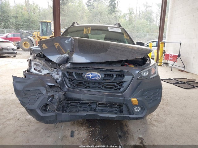 4S4BTGSD8S3182830 Subaru u4