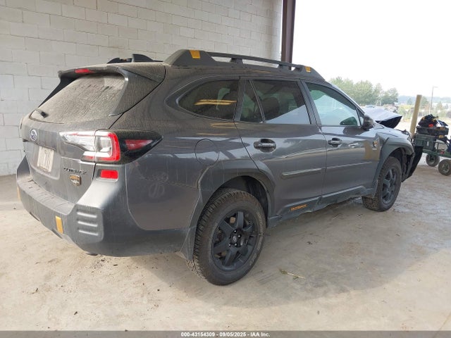 4S4BTGSD8S3182830 Subaru u4