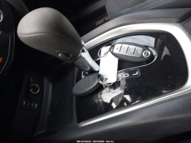 5N1AT2MV5FC844678 Nissan Rogue