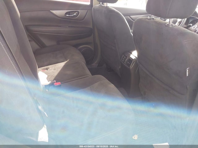 5N1AT2MV5FC844678 Nissan Rogue