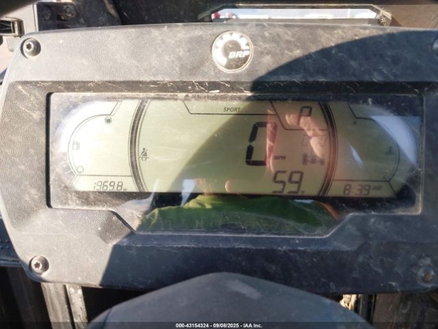 2023 CAN-AM COMMANDER 3JBAKAX43PE004366 Photo 6