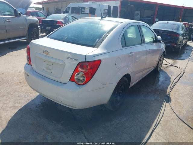 1G1JA5SHXE4221714 Chevrolet luw