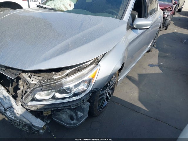 1HGCR2F58HA154321 Honda k24w1