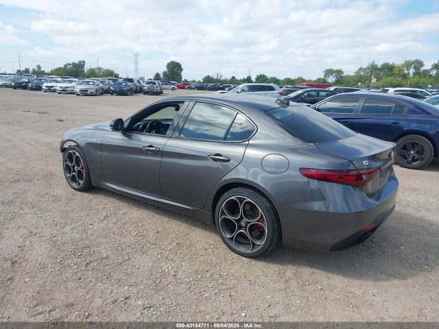 2022 ALFA ROMEO GIULIA ZARFANBN5N7663713 Photo 2