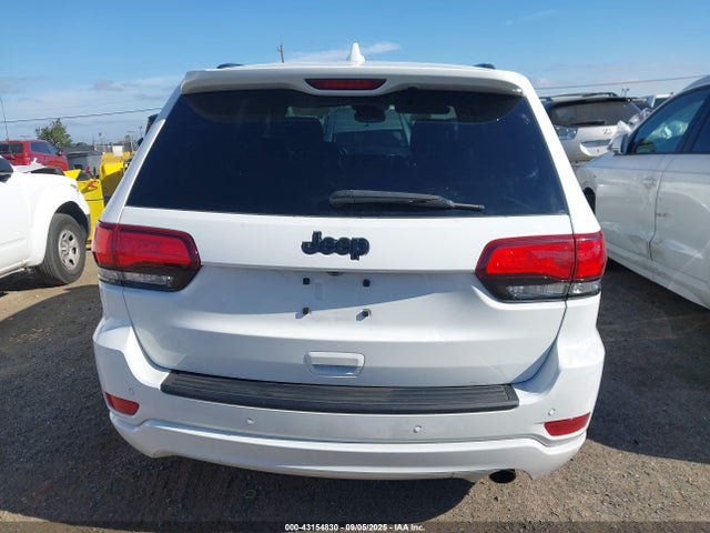 1C4RJEAG5JC512012 Jeep Grand Cherokee