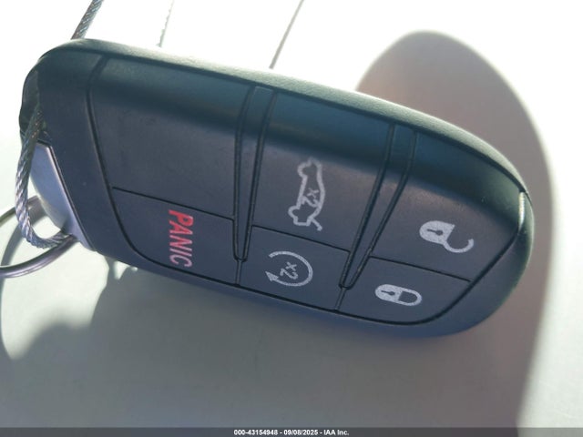 Chrysler 300 2017 2C3CCAKGXHH565632 Image 11