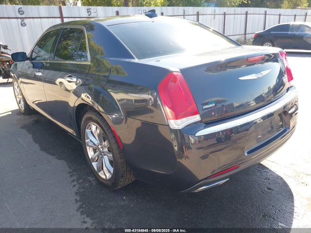Chrysler 300 2017 2C3CCAKGXHH565632 Image 3