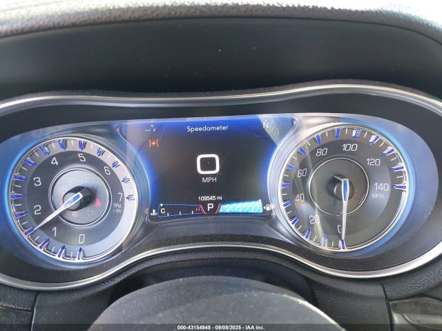 Chrysler 300 2017 2C3CCAKGXHH565632 Image 7