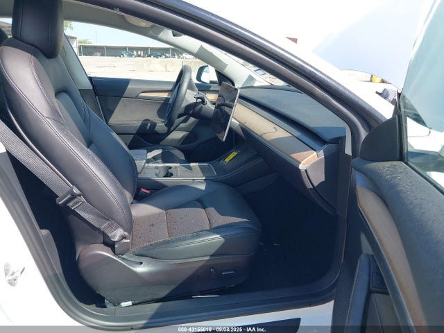 2023 TESLA MODEL 3 5YJ3E1EA0PF434677 Photo 4