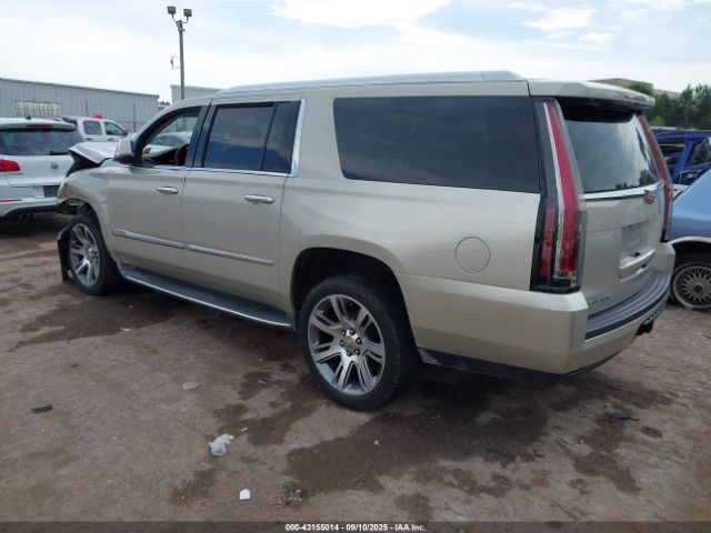 2016 CADILLAC ESCALADE ESV 1GYS3HKJ8GR111108 Photo 2