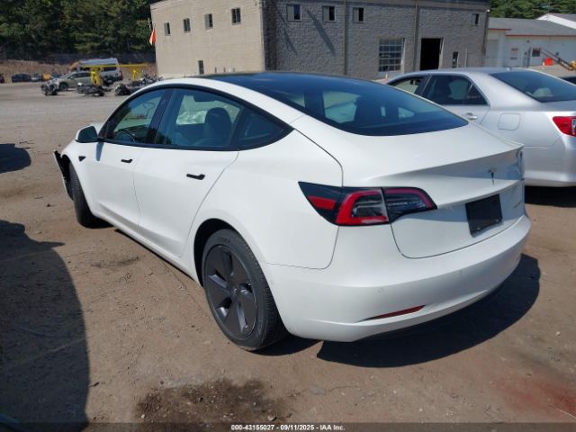 2022 TESLA MODEL 3 5YJ3E1EB6NF117458 Photo 2