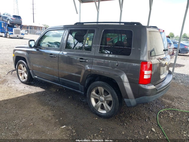 43155033 :رقم المزاد ، 1C4NJPFB8ED850978 vin ، 2014 Jeep Patriot Latitude مزاد بيع