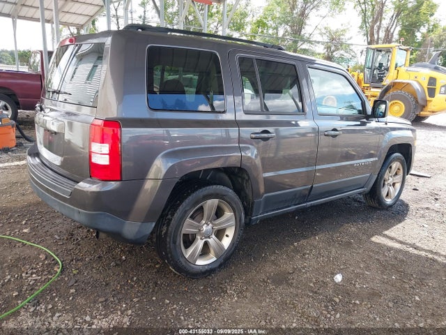 43155033 :رقم المزاد ، 1C4NJPFB8ED850978 vin ، 2014 Jeep Patriot Latitude مزاد بيع