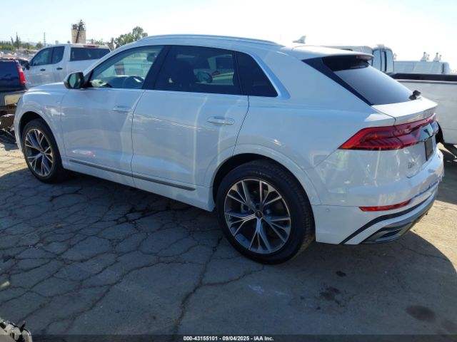 2023 AUDI Q8 WA1EVBF1XPD044264 Photo 2