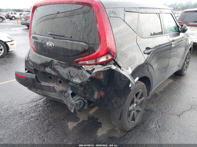 KNDJ23AU9M7133371 KIA SOUL LX