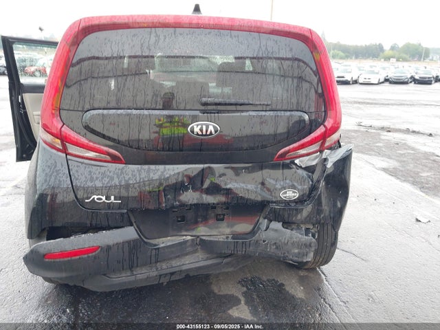 KNDJ23AU9M7133371 KIA SOUL LX