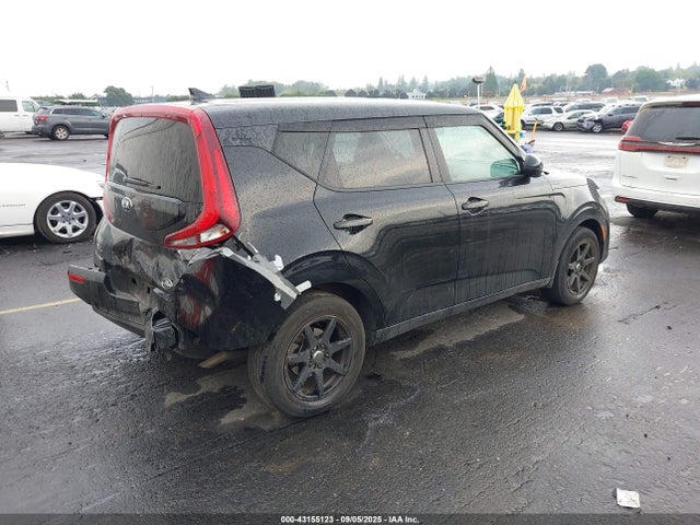 KNDJ23AU9M7133371 KIA SOUL LX