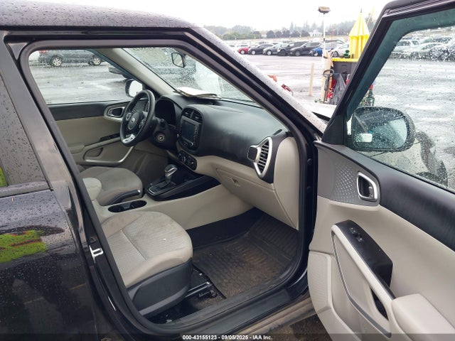 KNDJ23AU9M7133371 KIA SOUL LX