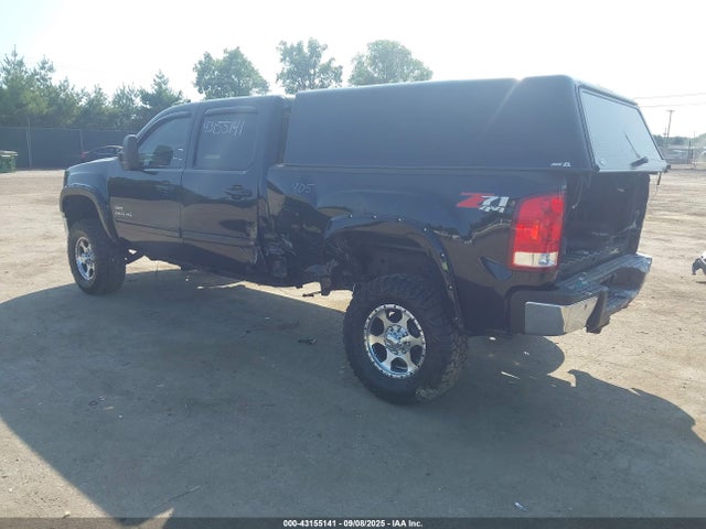 2010 GMC SIERRA 2500HD 1GT4K1B61AF103056 Photo 2