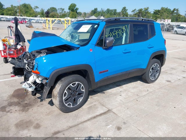 Jeep 2015 2015 ZACCJBCT0FPB61076 Image 2