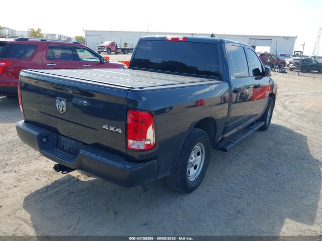 43155298 :رقم المزاد ، 3C6RR7KG8LG144256 vin ، 2020 Ram 1500 Classic Tradesman  4x4 5'7 Box مزاد بيع