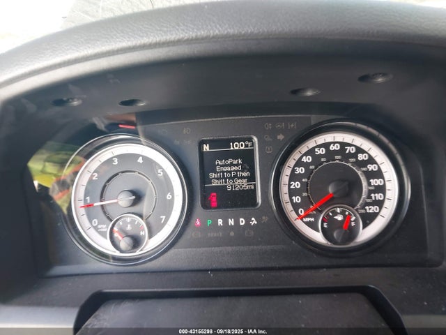 43155298 :رقم المزاد ، 3C6RR7KG8LG144256 vin ، 2020 Ram 1500 Classic Tradesman  4x4 5'7 Box مزاد بيع