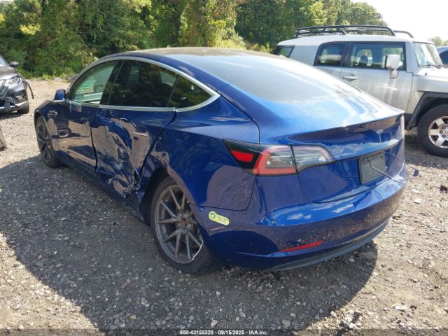 2019 TESLA MODEL 3 5YJ3E1EA6KF428794 Photo 2