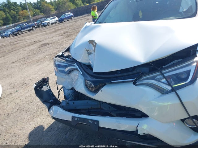 Toyota 2ar-fe 2018 JTMDFREV5JJ721709 Image 6