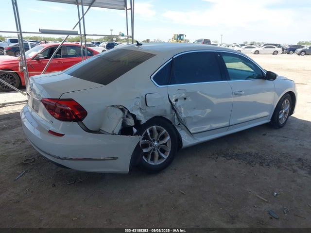 Volkswagen tsi 2017 1VWAT7A36HC031807 Image 4