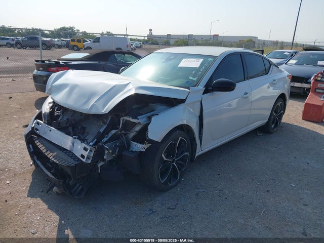 1N4BL4CW1PN351428 Nissan 2023