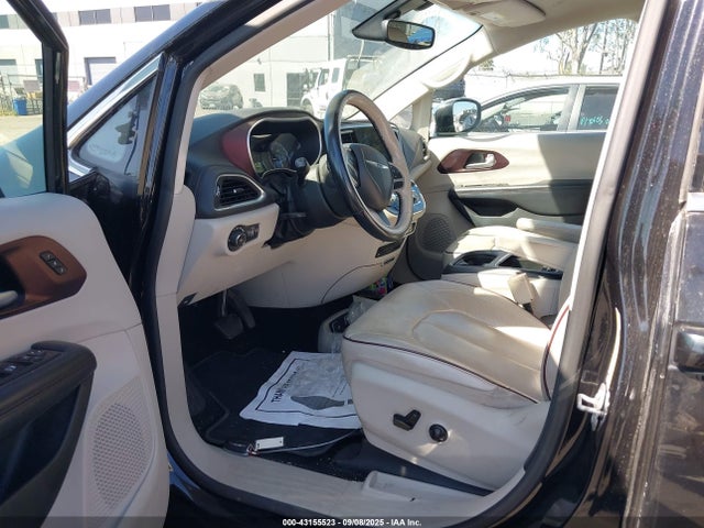 2C4RC1GG5JR270548 Chrysler 2018