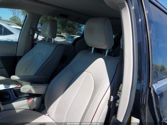 2C4RC1GG5JR270548 Chrysler 2018