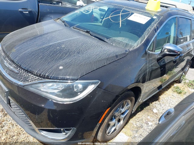 2C4RC1GG5JR270548 Chrysler 2018
