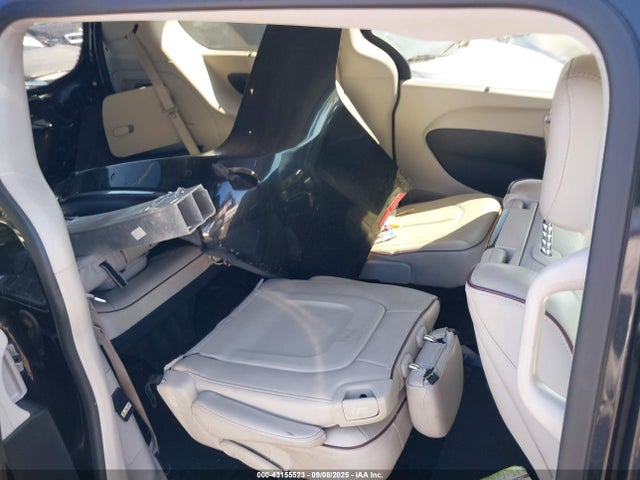2C4RC1GG5JR270548 Chrysler 2018